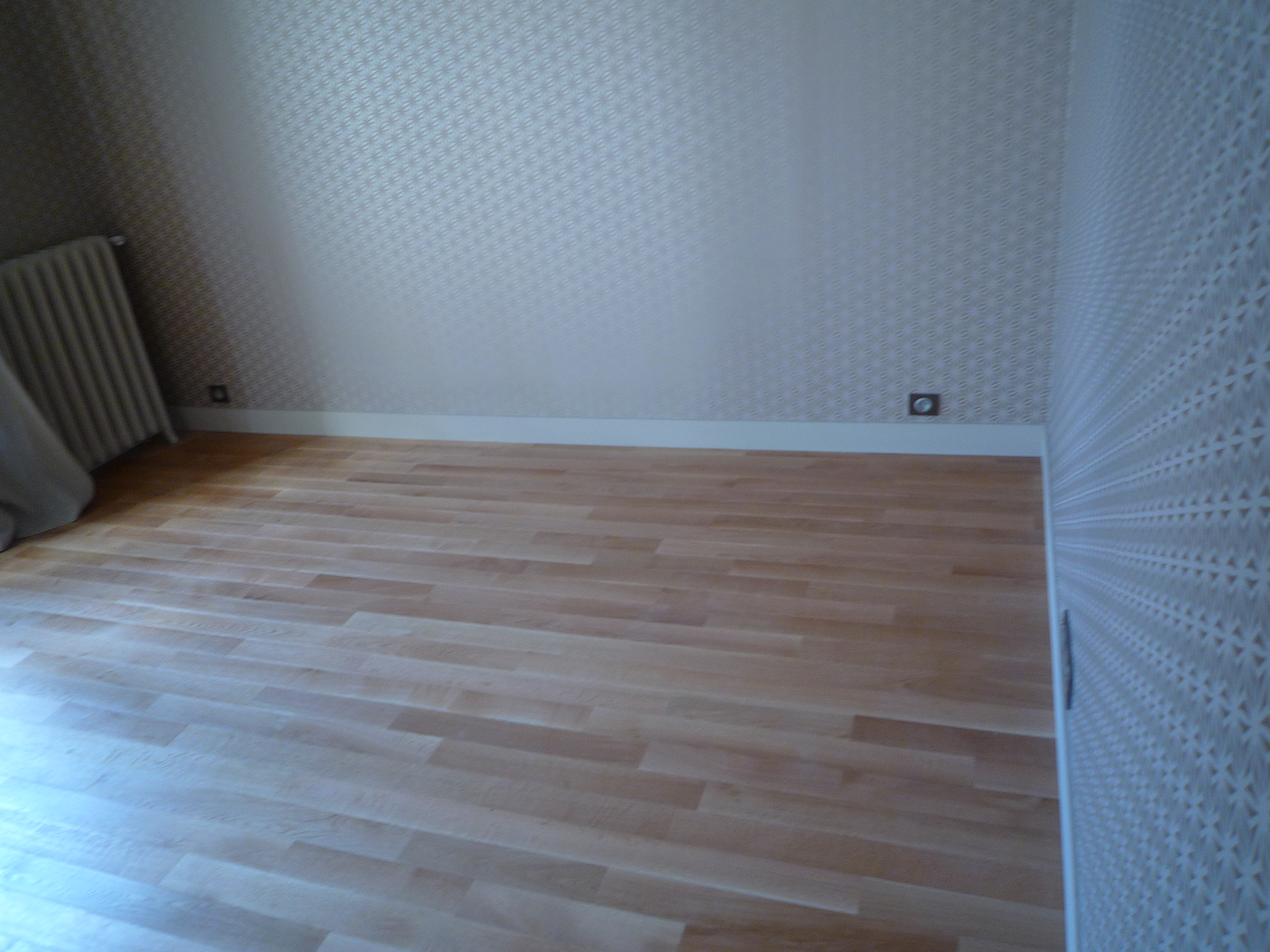 Revêtement de sol et tapisserie